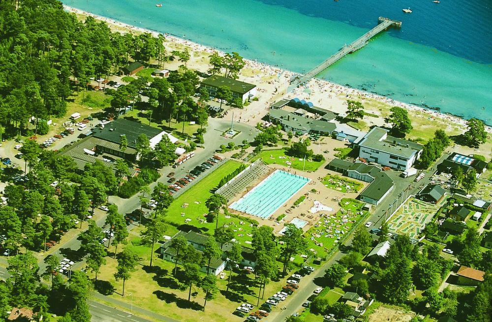 Hotel Ahus Seaside Esterno foto